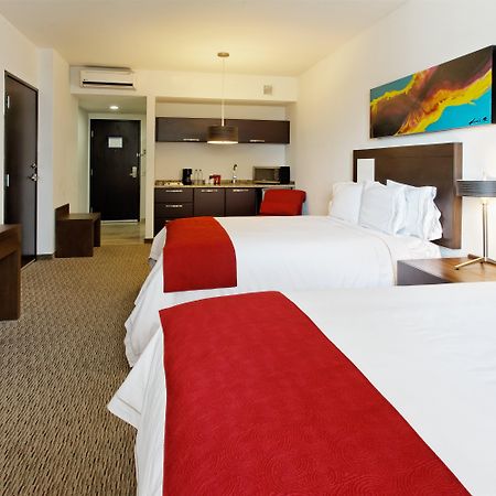 Holiday Inn Guadalajara Patria-Universidad By Ihg Сапопан Екстер'єр фото