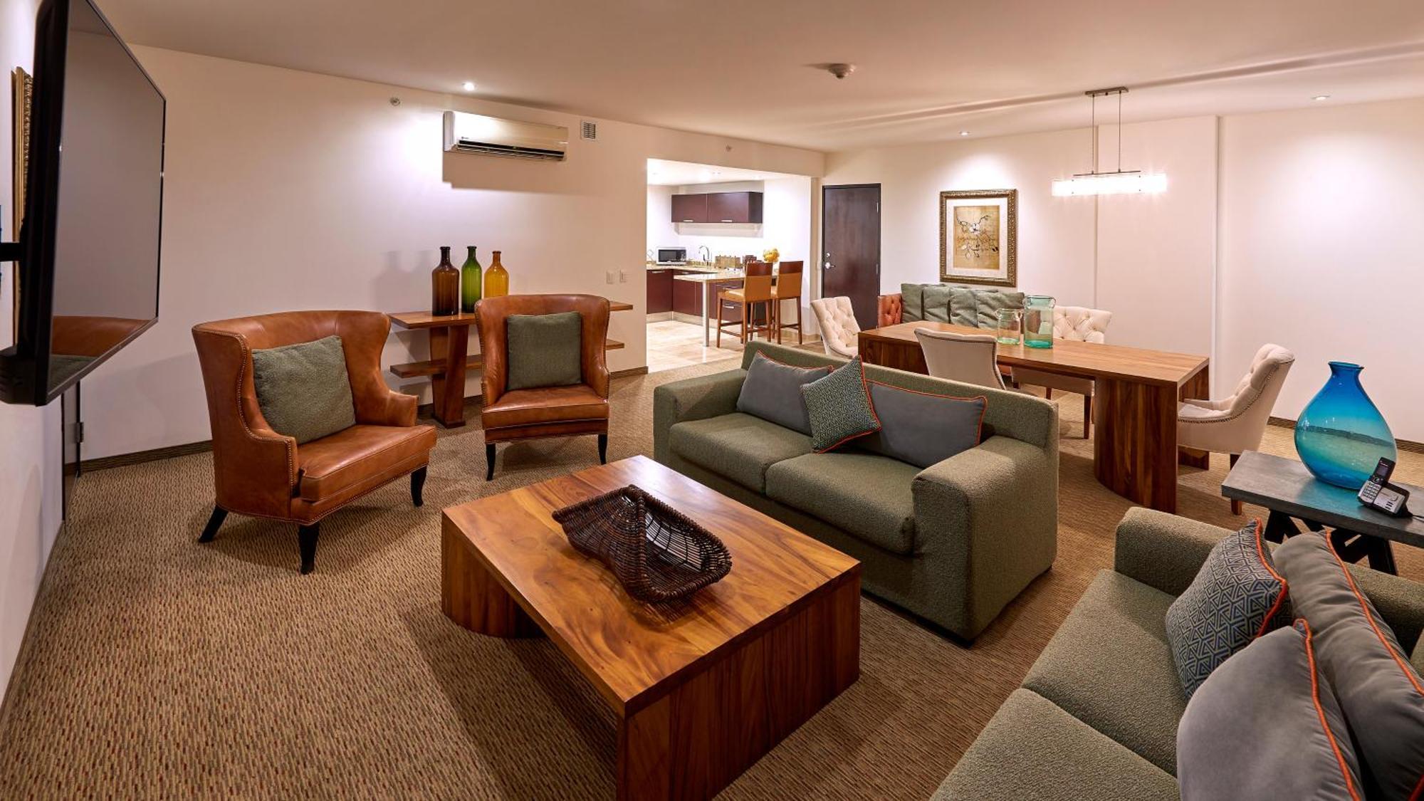 Holiday Inn Guadalajara Patria-Universidad By Ihg Сапопан Екстер'єр фото