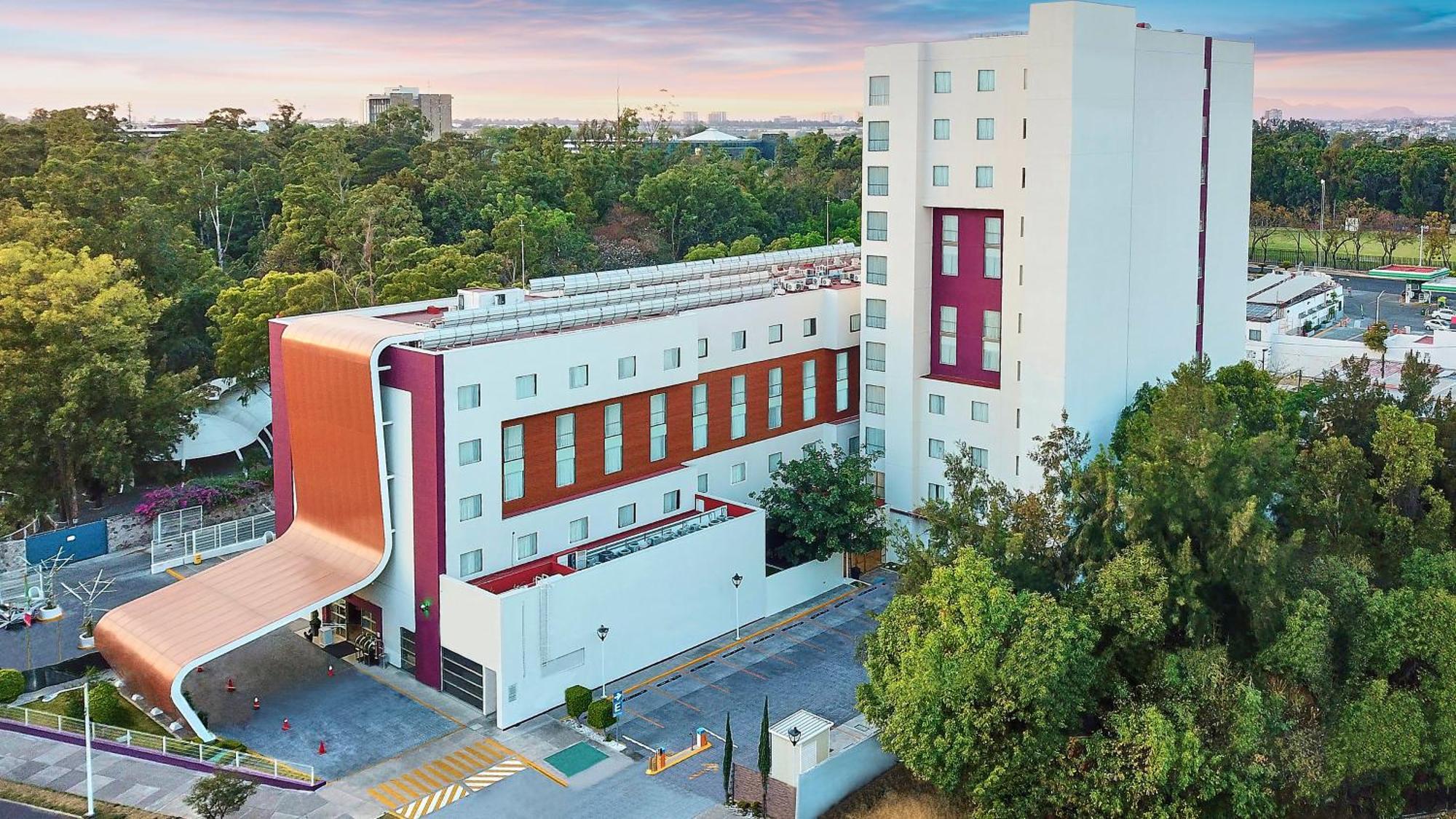 Holiday Inn Guadalajara Patria-Universidad By Ihg Сапопан Екстер'єр фото